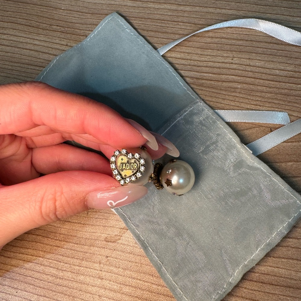 dior tribales heart earrings - Picture 1 of 3